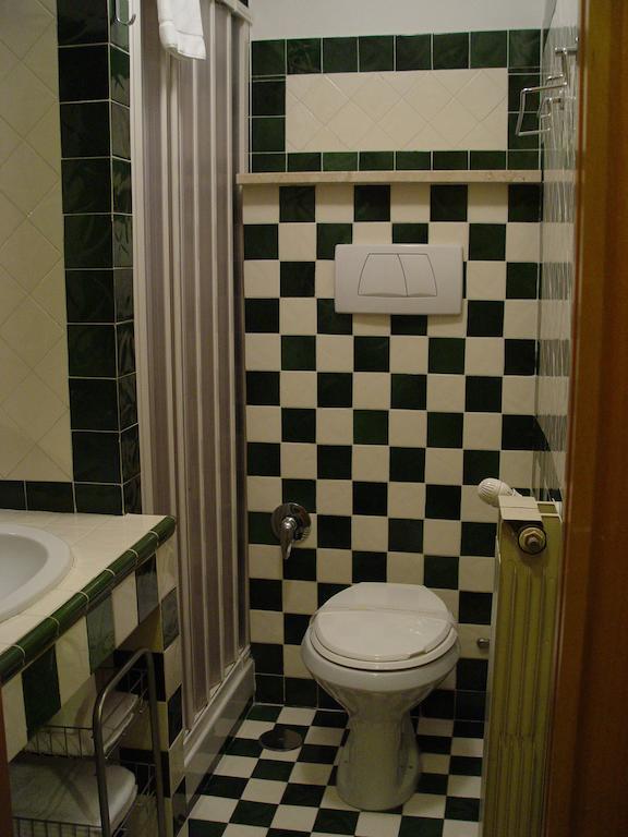 Hotel Sutrium Номер фото